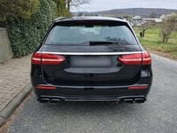 Gebraucht Mercedes E63S AMG AMG 612 PS (450 kW) 2023 Schwarz Kombi