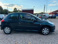 Gebraucht Peugeot 206+ Basis 60 PS (44 kW) 2009 Schwarz Kleinwagen