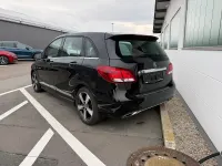 Gebraucht Mercedes B180 122 PS (89 kW) 2017 Kosmosschwarz  metalliclack Van / Kleinbus