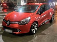 Gebraucht Renault Clio IV 90 PS (66 kW) 2015 Rot Kleinwagen