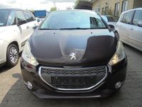 Gebraucht Peugeot 208 Allure 95 PS (69 kW) 2012 Braun Kleinwagen