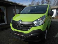Gebraucht Renault Trafic Expression 125 PS (91 kW) 2017 Grün Van / Kleinbus