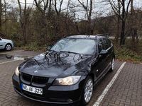 Gebraucht BMW 325 218 PS (160 kW) 2006 Schwarz Kombi