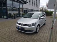 gebraucht VW Touran 16 TDI 105PS Comfortline SEHR GEPFLEGT TÜV NEU