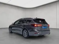 Gebraucht Ford Focus ST-Line X 155 PS (114 kW) 2024 Grau Kombi