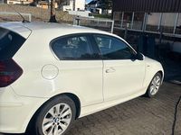 Gebraucht BMW 116 122 PS (89 kW) 2008 Weiß Kleinwagen