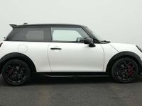Gebraucht Mini John Cooper Works 231 PS (169 kW) 2025 Weiß Kleinwagen