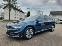 Gebraucht VW Passat GTE 156 PS (114 kW) 2021 Blau Kombi
