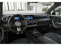 Gebraucht Mercedes CLA220 Premium Plus 190 PS (139 kW) 2024 Schwarz Limousine