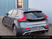 Gebraucht Volvo V40 R-Design 114 PS (83 kW) 2013 Grau Limousine