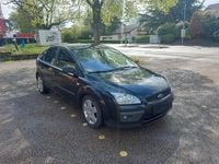 Second-hand Ford Focus 101 CP (74 kW) 2007 Negru Hatchback