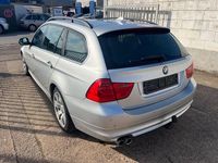 Gebraucht BMW 330 272 PS (200 kW) 2008 Silber Kombi