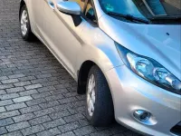 Gebraucht Ford Fiesta 60 PS (44 kW) 2012 Grau Kleinwagen