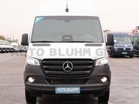 Gebraucht Mercedes Sprinter 170 PS (125 kW) 2024 Arktikweiß Van
