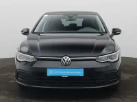 Gebraucht VW Golf VIII Life 131 PS (96 kW) 2023 Deep black perleffekt Limousine
