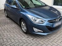 Gebraucht Hyundai i40 136 PS (100 kW) 2011 Blau Kombi