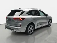 Gebraucht Ford Kuga ST-Line 186 PS (136 kW) 2025 Solar silver metallic SUV