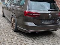 Gebraucht VW Passat Highline 190 PS (139 kW) 2015 Braun Kombi