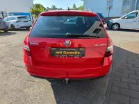 Gebraucht Skoda Octavia Clever 150 PS (110 kW) 2018 Rot Kombi