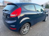 Gebraucht Ford Fiesta Trend 60 PS (44 kW) 2009 Blau Kleinwagen