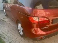Gebraucht Mazda 5 116 PS (85 kW) 2011 Rot Van / Kleinbus