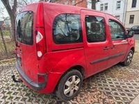 Gebraucht Renault Kangoo 106 PS (77 kW) 2010 Rot SUV