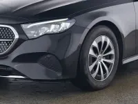 Gebraucht Mercedes E220 Avantgarde 197 PS (144 kW) 2025 Lack obsidianschwarz Kombi