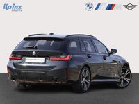 Gebraucht BMW 330 Performance 245 PS (180 kW) 2023 Black sapphire Kombi