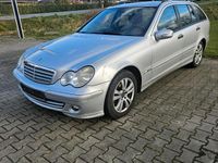Gebraucht Mercedes C220 150 PS (110 kW) 2005 Silber Kombi