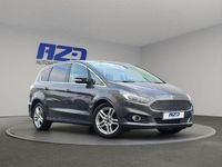 Gebraucht Ford S-MAX Titanium 179 PS (131 kW) 2017 Grau Van / Kleinbus