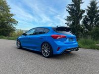 Gebraucht Ford Focus ST 280 PS (205 kW) 2022 Blau Limousine