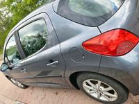 gebraucht Peugeot 207 Baujahr 2009 Kilometerstand 121591