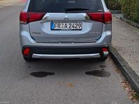 Gebraucht Mitsubishi Outlander 150 PS (110 kW) 2017 Grau SUV