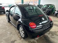 Gebraucht VW New Beetle 75 PS (55 kW) 2003 Schwarz Kleinwagen