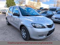Gebraucht Mazda 2 Comfort 75 PS (55 kW) 2005 Silber Kleinwagen