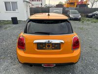 Second-hand Mini ONE 102 CP (75 kW) 2015 Portocaliu Hatchback