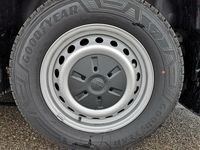 Neu VW T7 100 kW (136 PS) 2026 Midnight black metallic Van