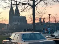 Gebraucht Mercedes S280 156 PS (114 kW) 1983 Beige Limousine