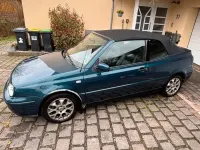 Używany VW Golf Classicline 115 KM (84 kW) 2002 Andere farben Kabriolet