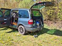 Używany Ford Galaxy Trend 204 KM (150 kW) 2002 Zielony Minivan