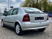 Usata Opel Astra 101 CV (74 kW) 2003 Argento Berlina