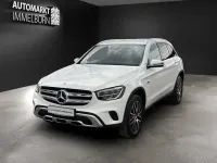 Gebraucht Mercedes GLC300e 320 PS (235 kW) 2021 Polarweiss SUV
