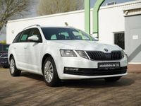 gebraucht Skoda Octavia COMBI 1.0TSI NAVI+ANHÄNGERKUPP+SITZ-HZ