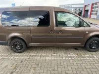 Gebraucht VW Caddy 102 PS (75 kW) 2011 Braun Van / Kleinbus