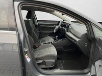 Gebraucht VW Golf VIII 150 PS (110 kW) 2022 Delfingrau metallic (metallic) Limousine