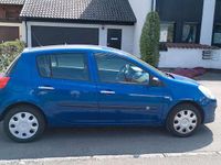 Gebraucht Renault Clio II 75 PS (55 kW) 2008 Blau Kleinwagen