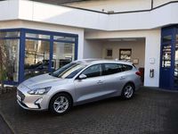 Gebraucht Ford Focus Cool & Connect 125 PS (91 kW) 2021 Polarsilber Kombi
