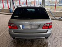 Gebraucht Mercedes E320 Avantgarde 224 PS (164 kW) 2009 Grau Kombi
