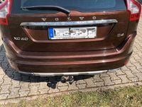 Gebraucht Volvo XC60 Momentum 190 PS (139 kW) 2015 Braun SUV