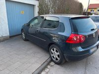 Gebraucht VW Golf V 75 PS (55 kW) 2005 Grau Kleinwagen